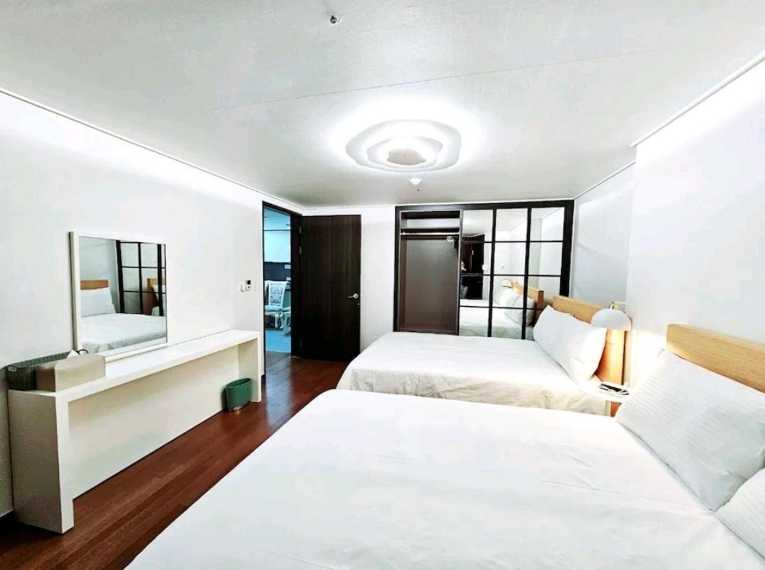 Ciel De Mer Apartment ปูซาน ภายนอก รูปภาพ