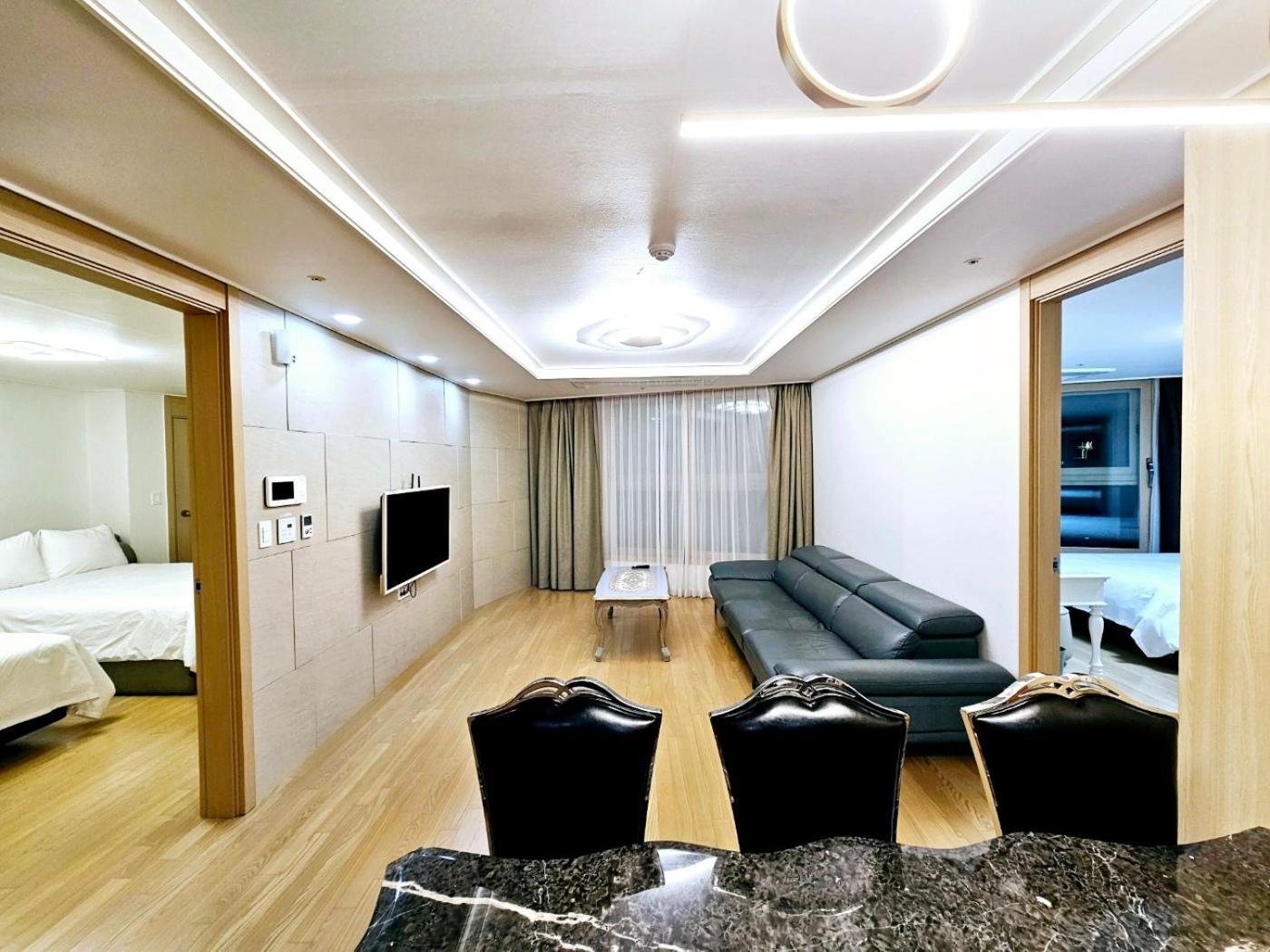 Ciel De Mer Apartment ปูซาน ภายนอก รูปภาพ